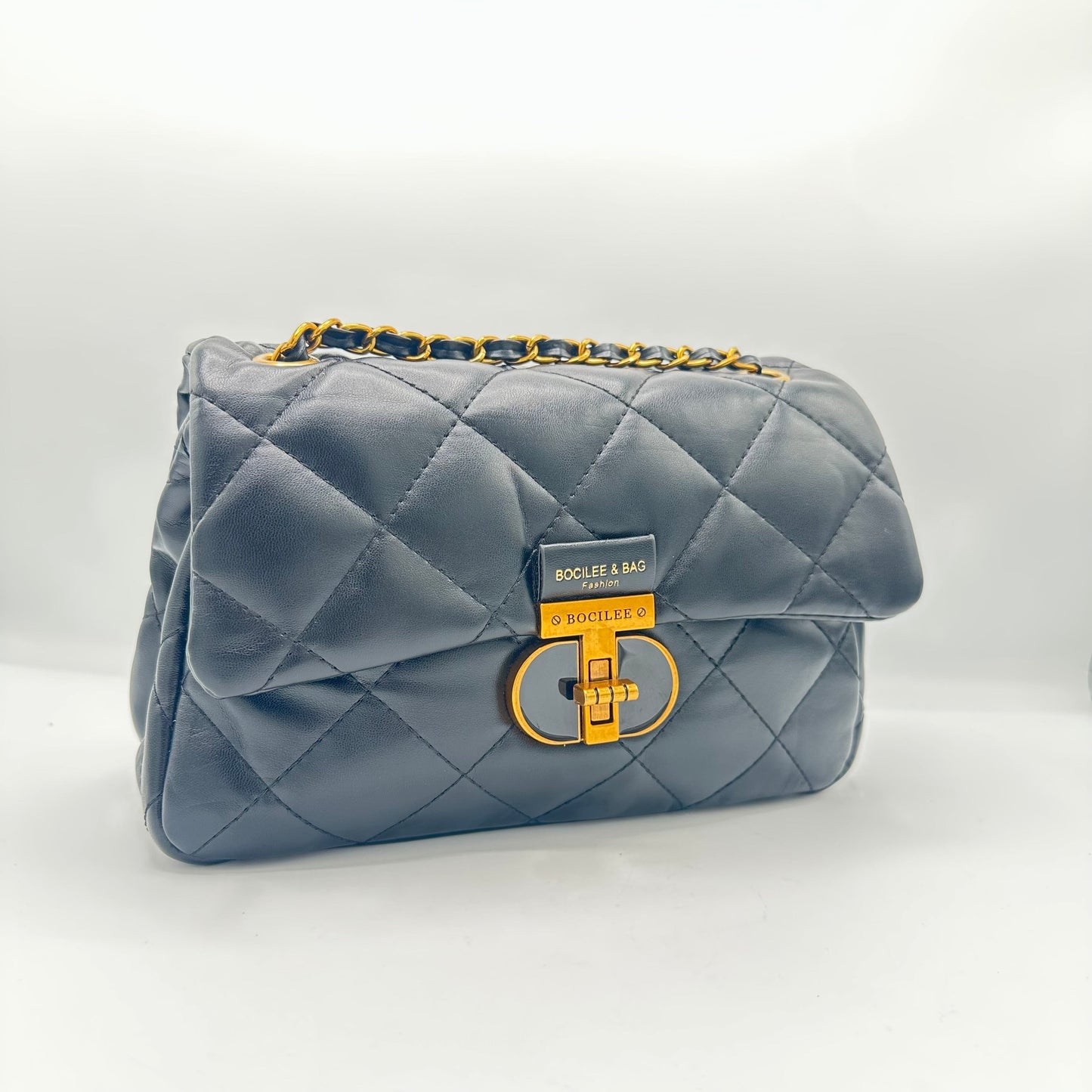 Chic Designer Style Bag