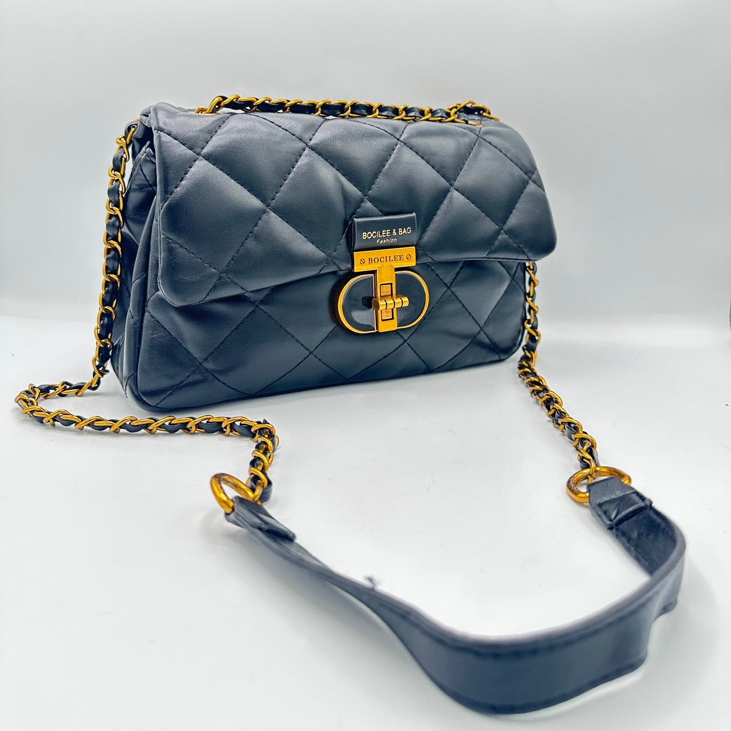 Chic Designer Style Bag