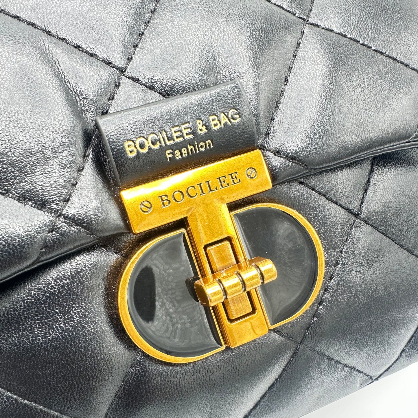 Chic Designer Style Bag