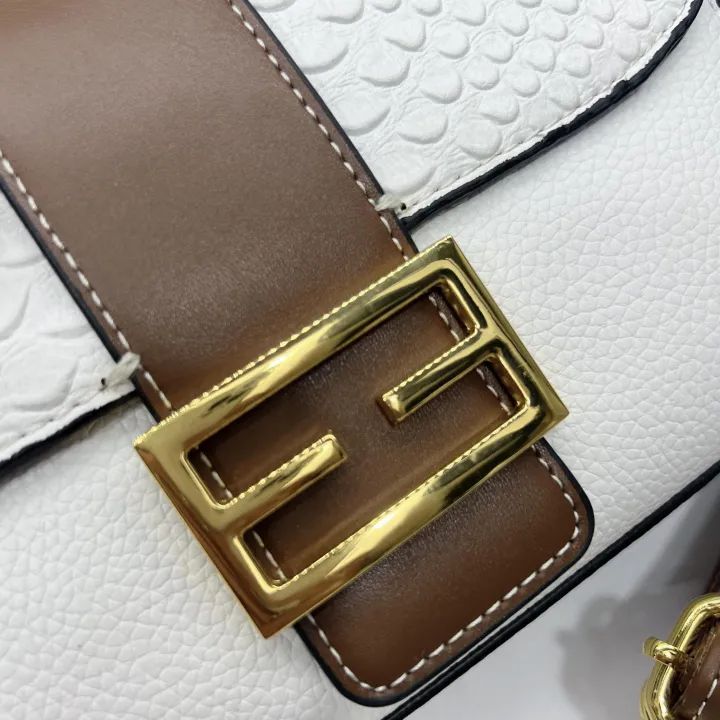 Stylish Two-Tone Shoulder Bag