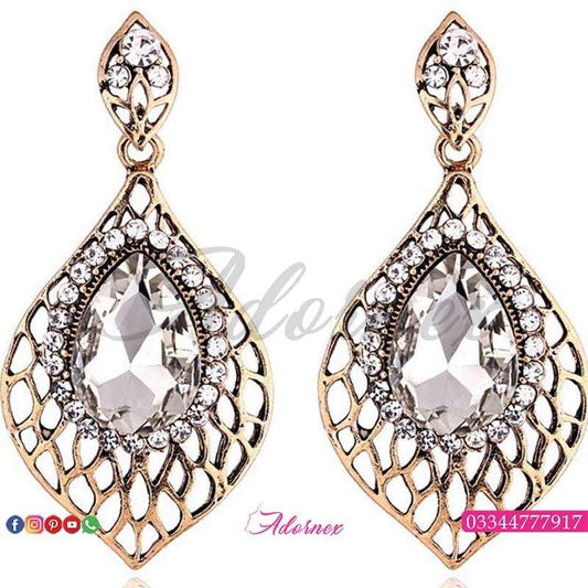 Elegant Eye-drop Earring