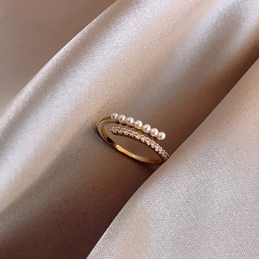 Golden Interlock Ring