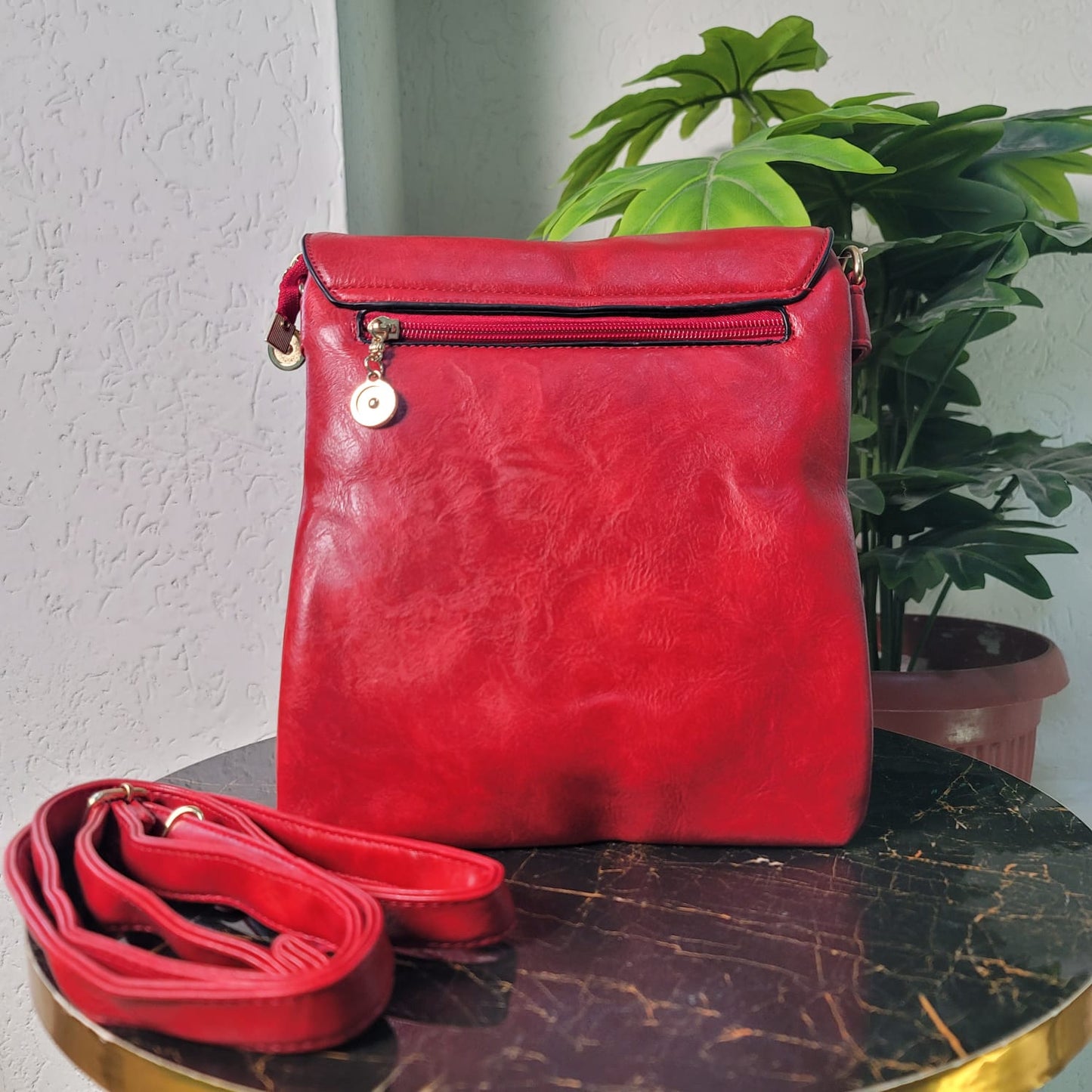 Versatile Red Shoulder Bag