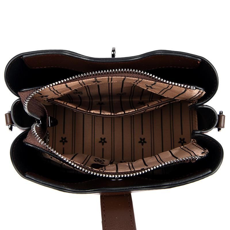 Elegant Hobo Handbag